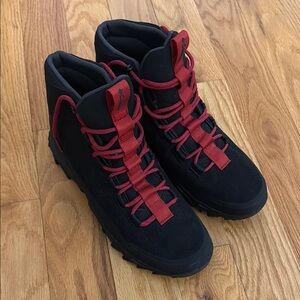 Columbia Black and Red Men's Boots